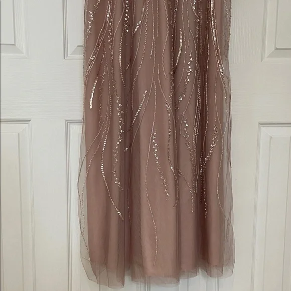NWT $379 Xscape [ 6 ] V Neck Beaded Chiffon A Line Gown In Blush Pink - Picture 7 of 10